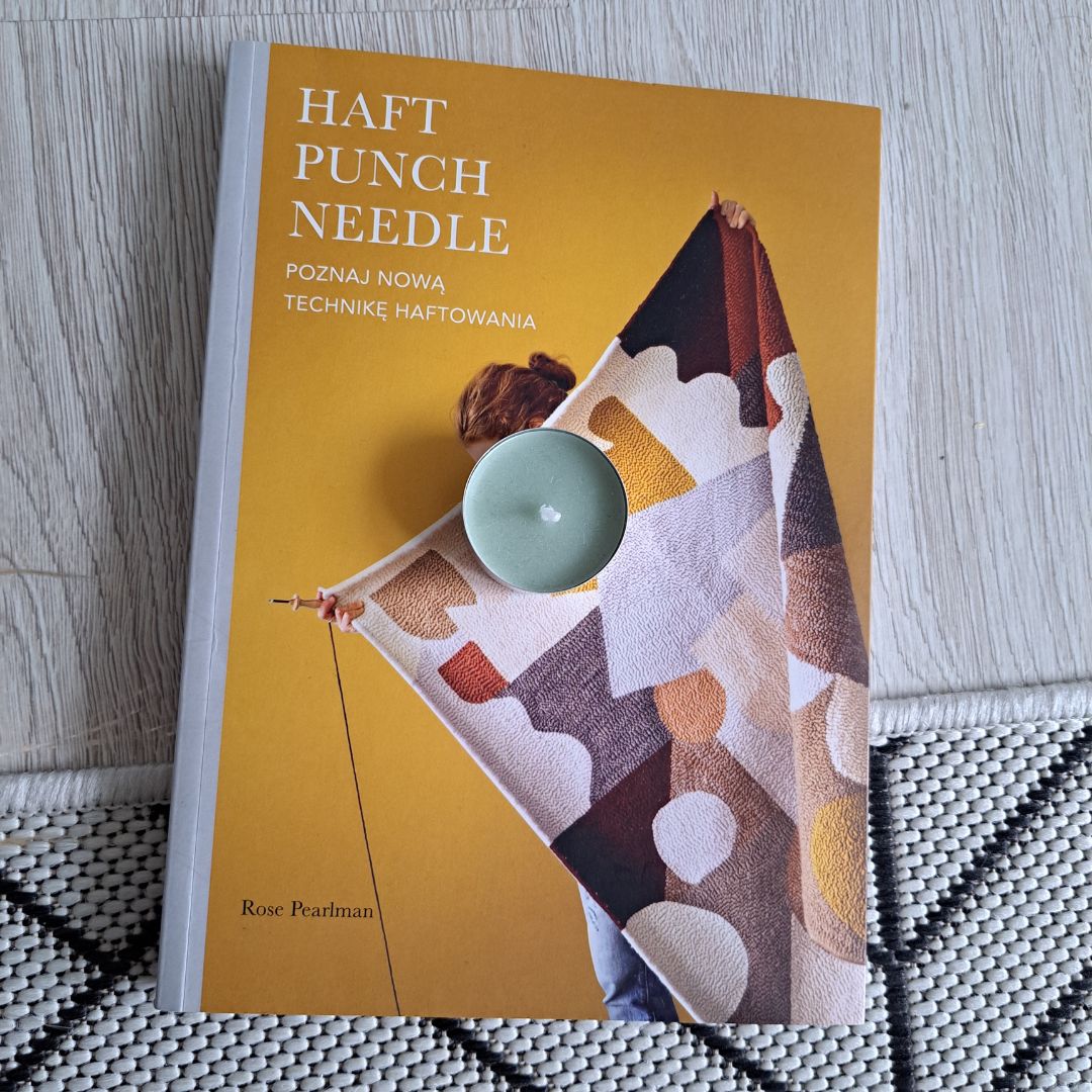 Książka Rose Pearlman o hafcie punch needle